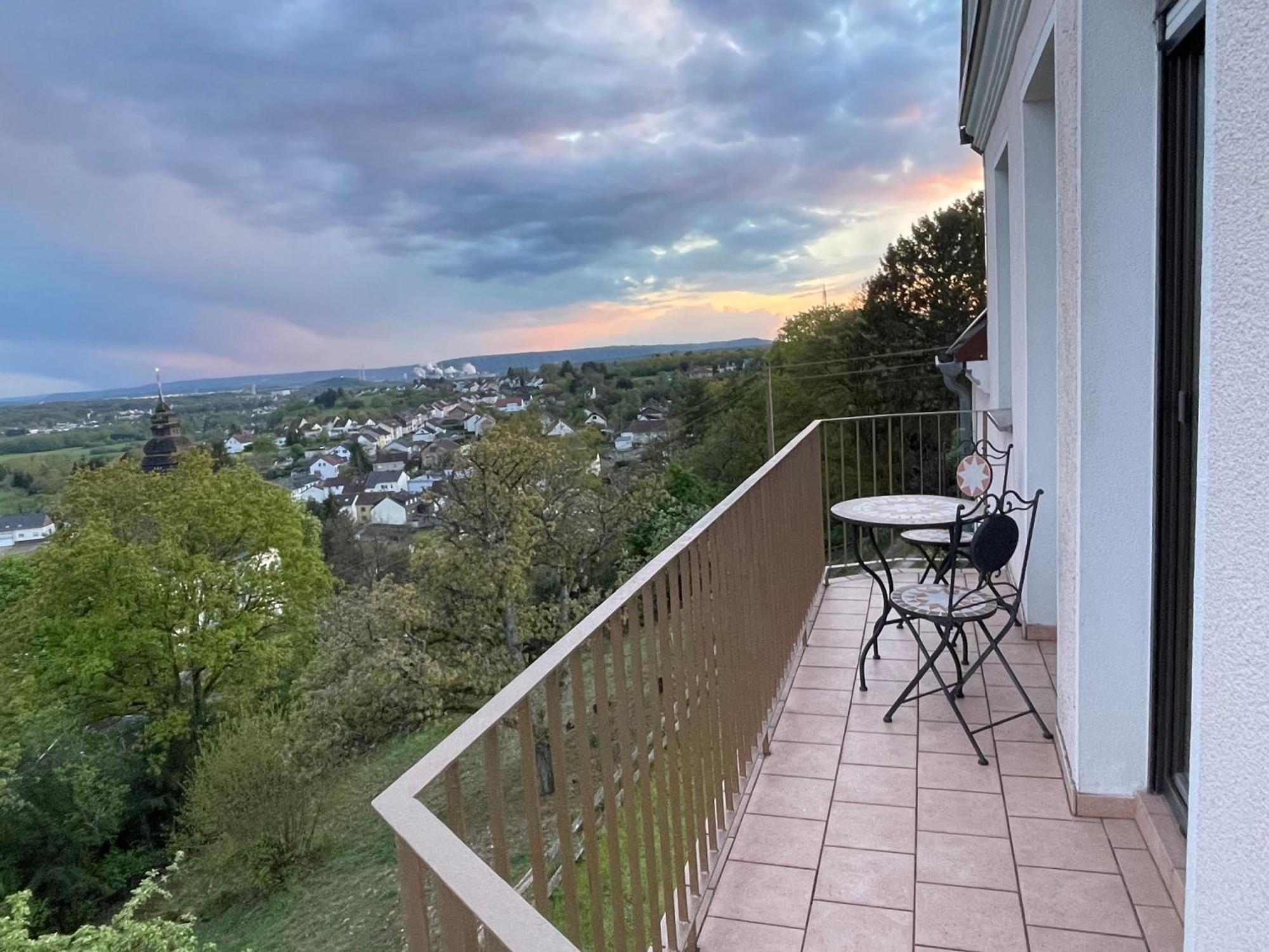 Villa Ueberblick Nalbach Dış mekan fotoğraf